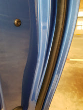 Load image into Gallery viewer, 8oz - Duragloss Trim Dressing and Flat Black