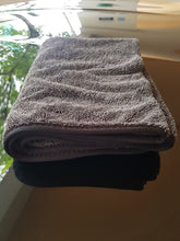 Load image into Gallery viewer, MadDetailer JR sucker pro microfiber drying towel 60x90cm

